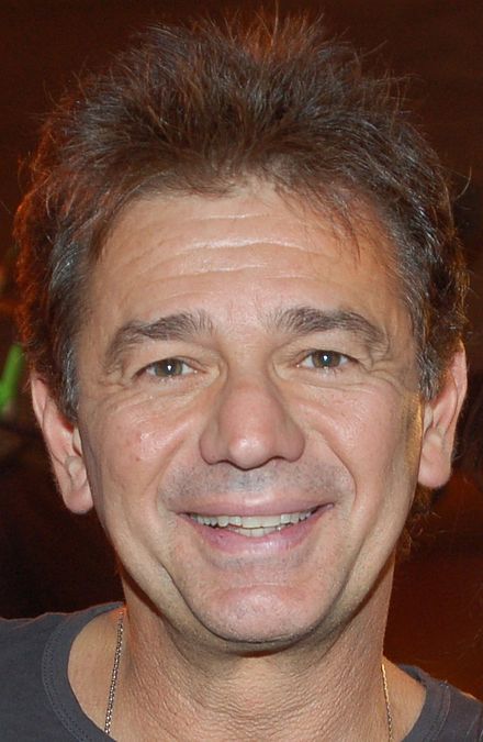 Adrian Zmed Height