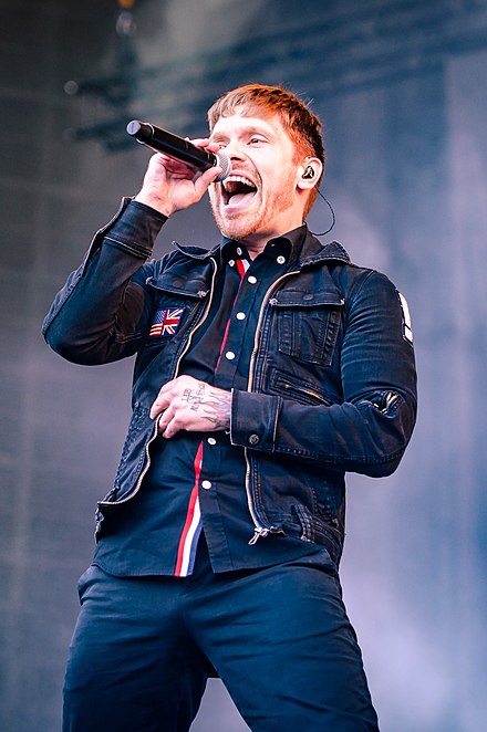 Brent Smith Height