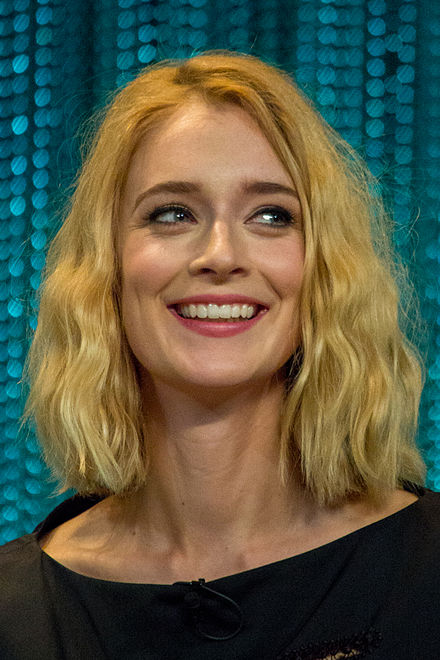 Caitlin Fitzgerald Height