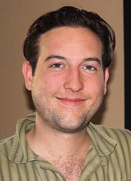 Chris Marquette Height