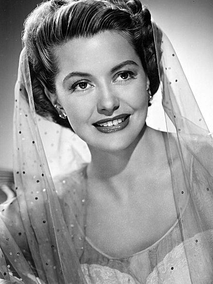 Cyd Charisse Height
