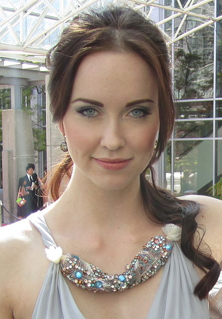 Elyse Levesque Height