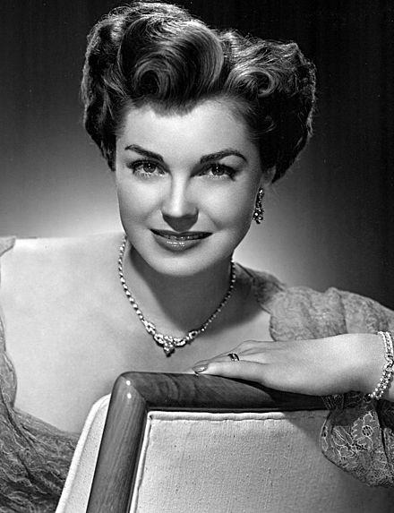 Esther Williams Height