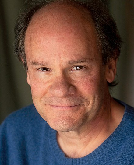 Ethan Phillips Height