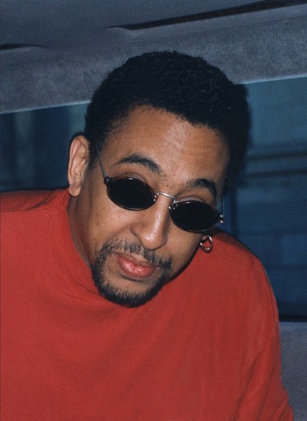 Gregory Hines Height