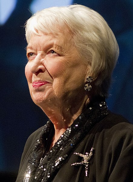 June Whitfield Height
