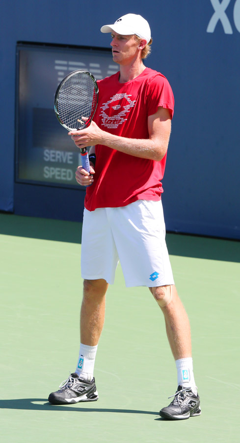 Kevin Anderson Height