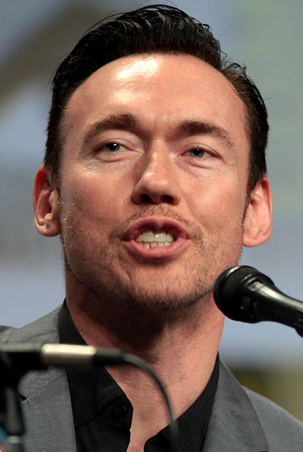 Kevin Durand Height