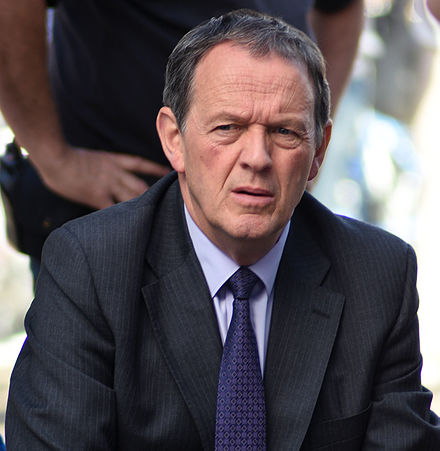 Kevin Whately Height