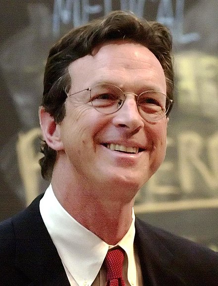 Michael Crichton Height