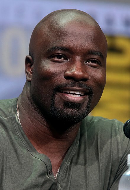Mike Colter Height