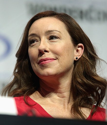 Molly Parker Height