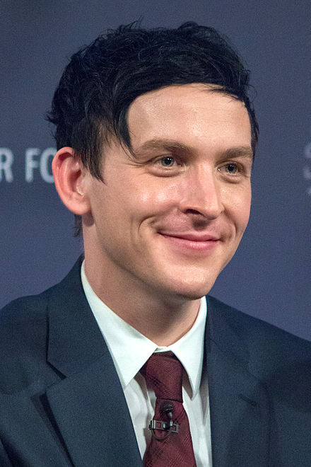 Robin Lord Taylor Height