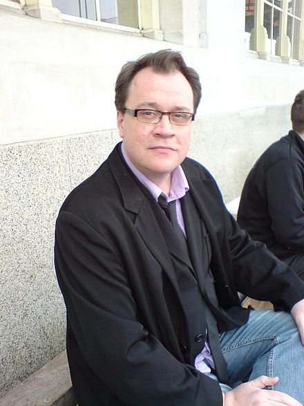 Russell T Davies Height