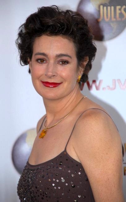 Sean Young Height