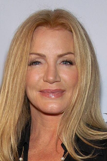 Shannon Tweed Height