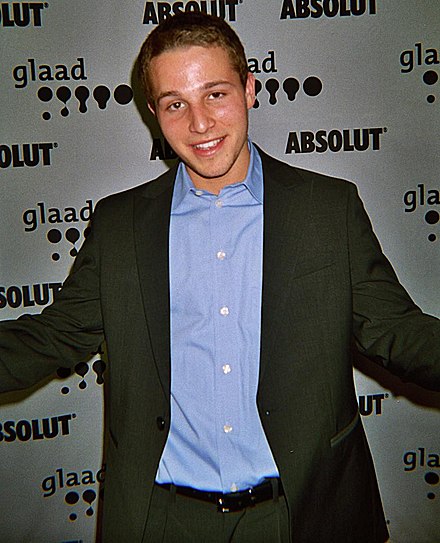 Shawn Pyfrom Height