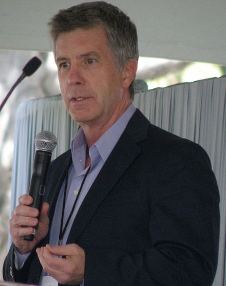 Tom Bergeron Height